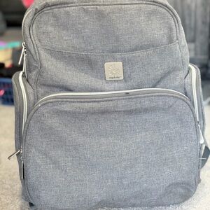 Ergobaby Heather Gray Men’s Backpack with Front Organizer Pocket